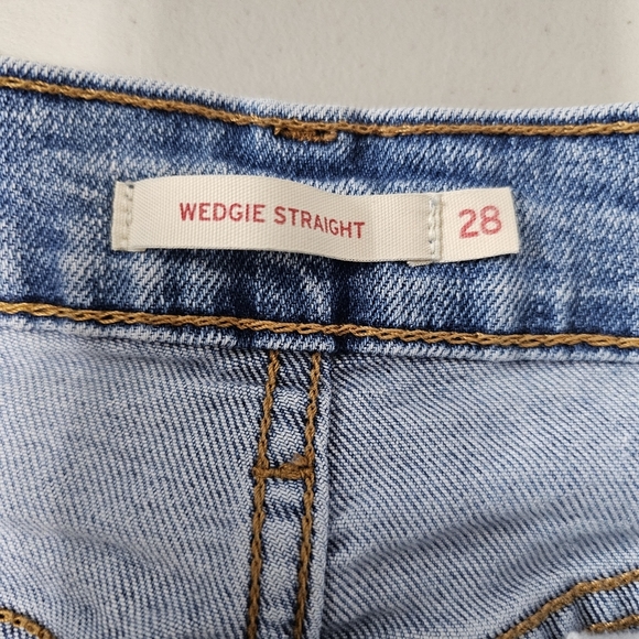 Levi's Wedgie Straight Fit Button Fly High Rise Women's Jeans Size 28 - Picture 8 of 12